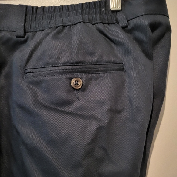 Roundtree and Yorke Summer Shorts Sz.38 - Picture 6 of 7